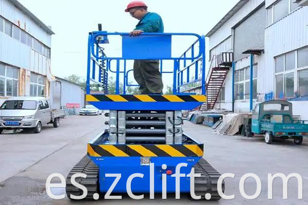 Tracked Scissor Lift2